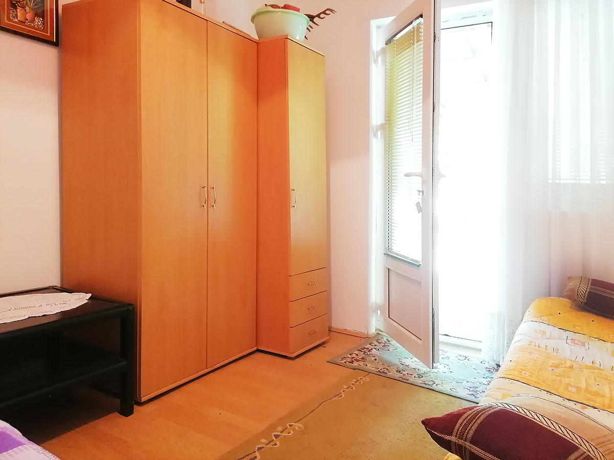 Apartman Dragičević - Spavaća soba - Garderober