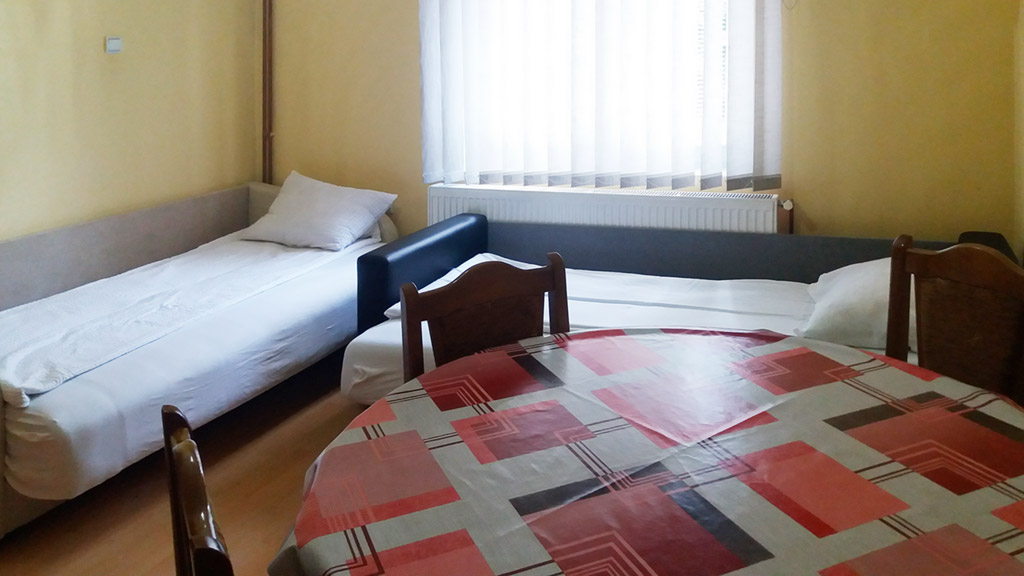 Apartmani Petković - Trpezarija sa 2 kreveta